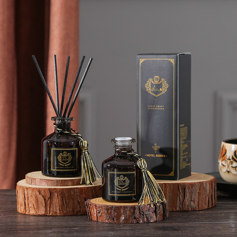 Home Fragrance Rose - 50ml リードディフューザーセット 良い香りの香水、寝室用芳香剤、長持ちする香り、ヨーロピアンスタイルの香水 ラベンダーローズ