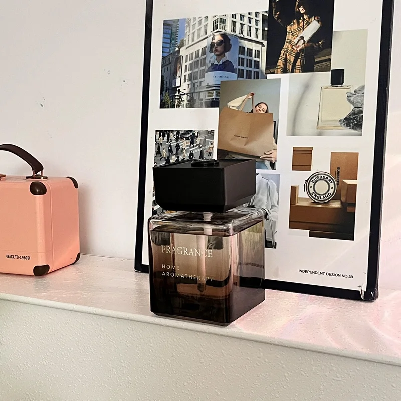 ホームフレグランススプレー ホテルグレード 自動芳香スプレー - Home Fragrance Diffusers のレビューと価格